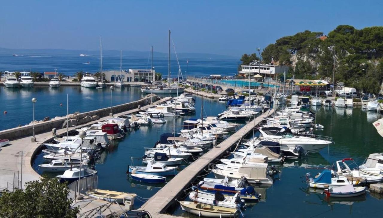 Near Beach Apartment Reno With Private Parking Split Exterior foto